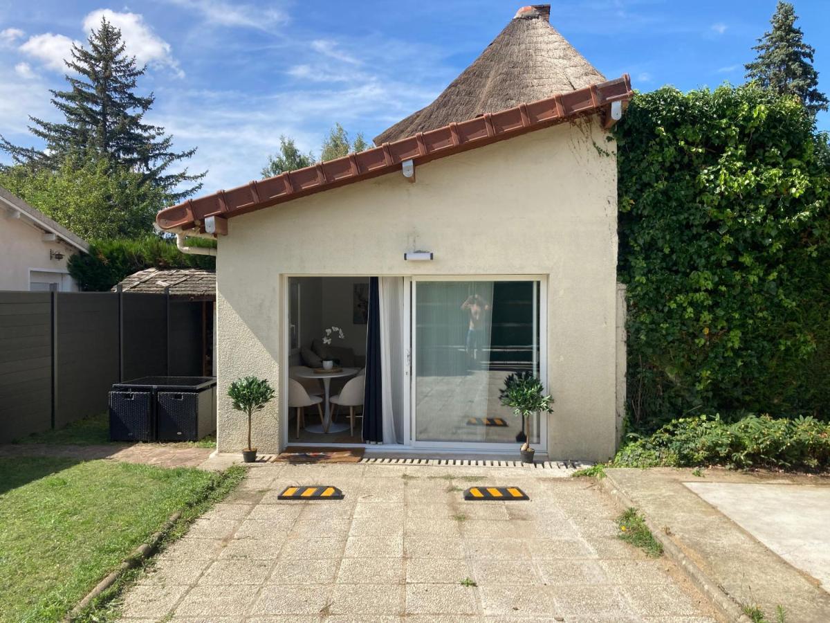 Mini Maison - Oncy Detend Εξωτερικό φωτογραφία